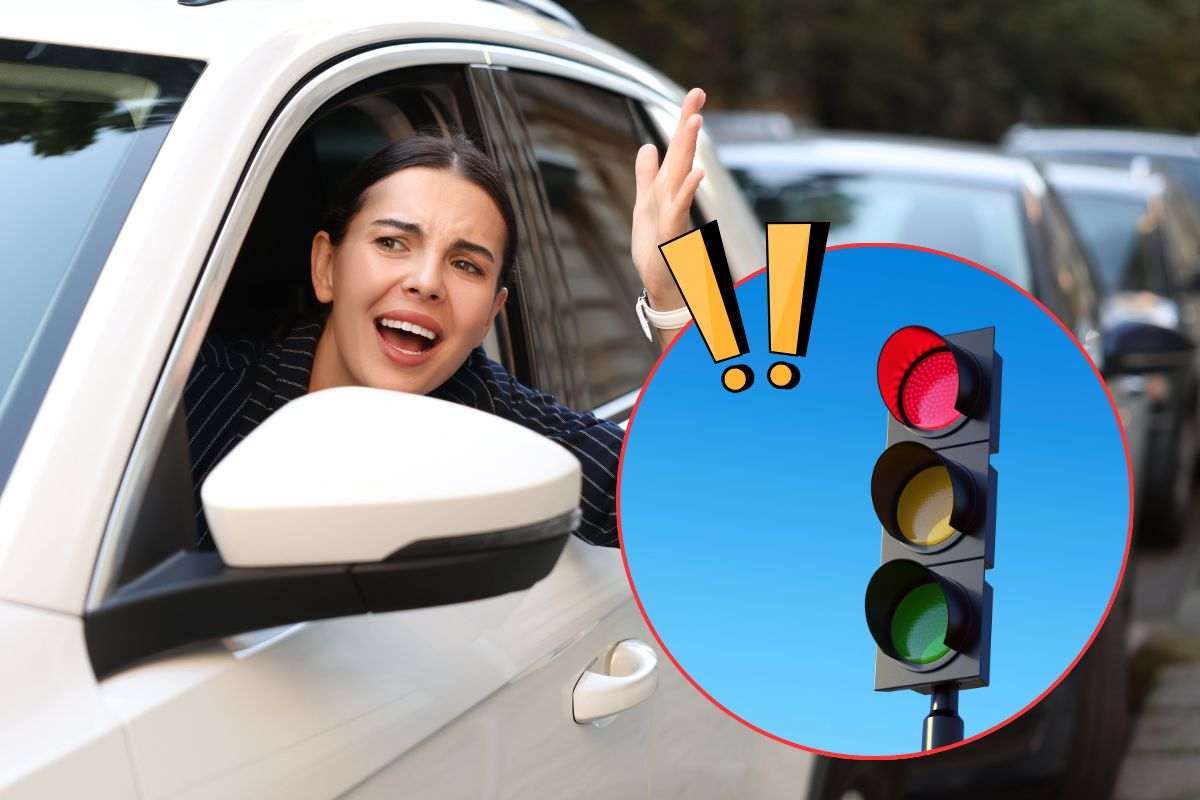 Automobilista esausta nel traffico