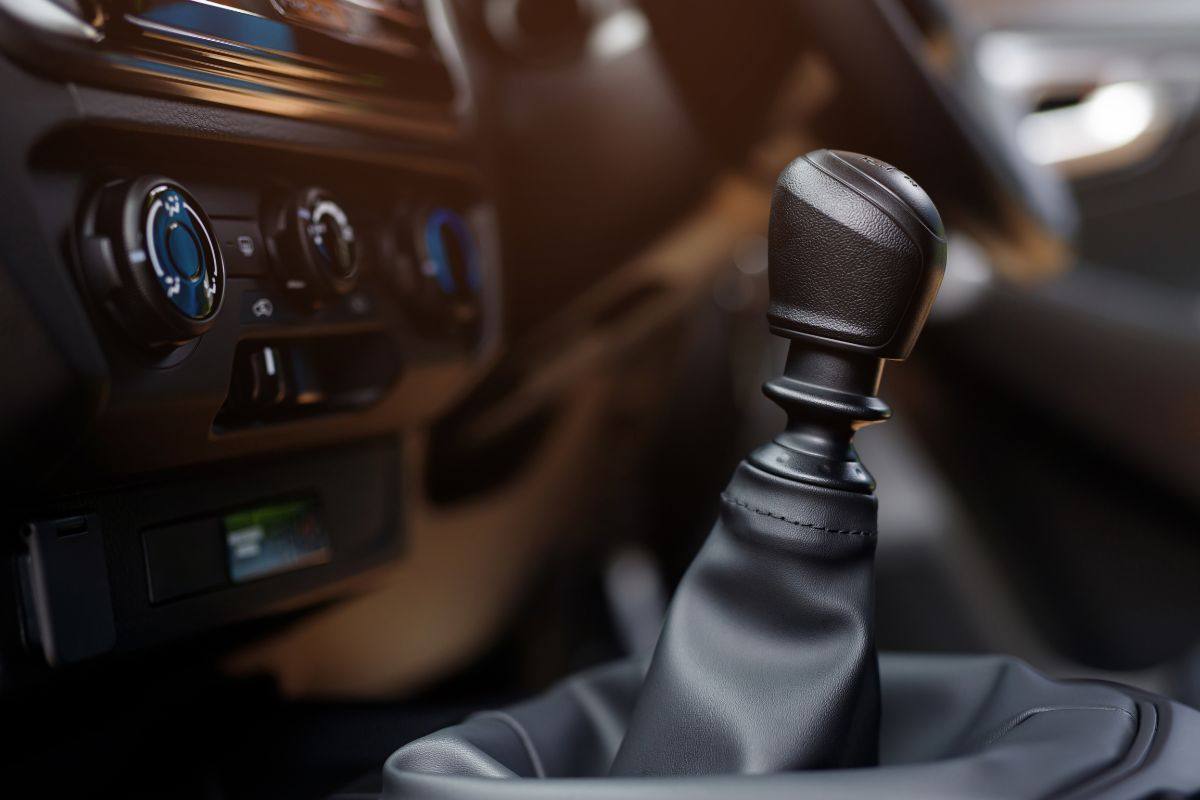 Cambio manuale in auto