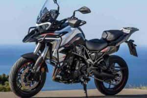 La Benelli TRK 702