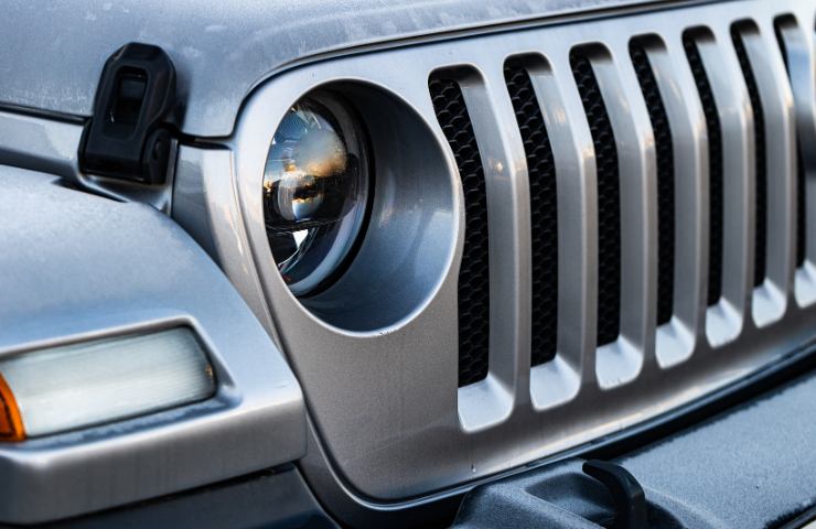 Il paraurti di una Jeep Wrangler