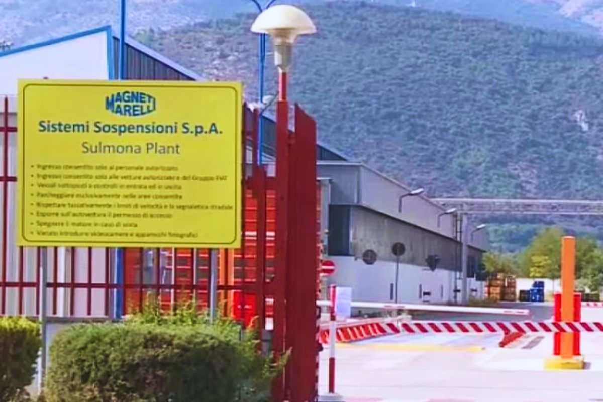 Lo stabilimento di sospensioni a Sulmona
