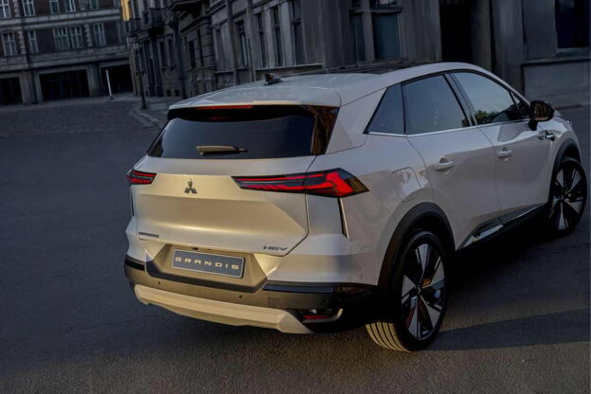 Mitsubishi Grandis